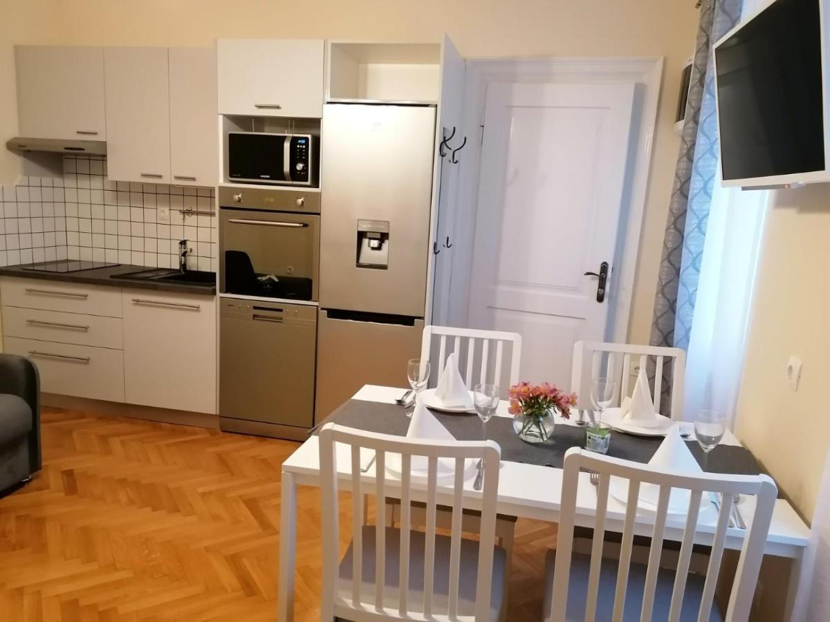 Apartman Lusetic Opatija Ngoại thất bức ảnh